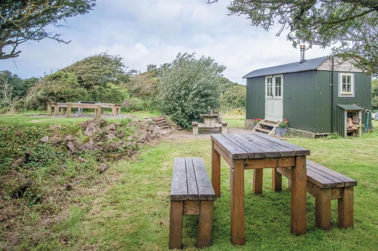 Haven View - 1 Bedroom Shepherds Hut - St Ishmaels Saint Ishmaels  Buitenkant foto